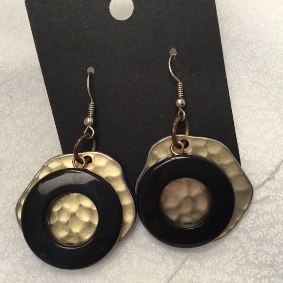 Goldtone and Black Two Part Earrings. - Picture 1 of 7